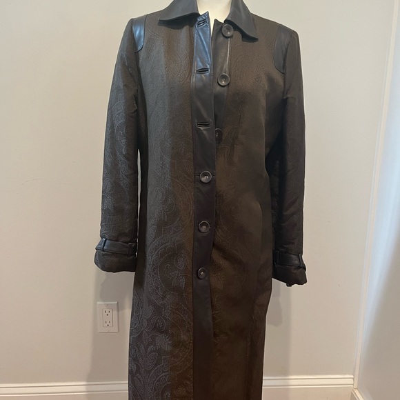 Linda Allard Ellen Tracy Quilty Long Coat w/Leather Trim and belt - Picture 5 of 15